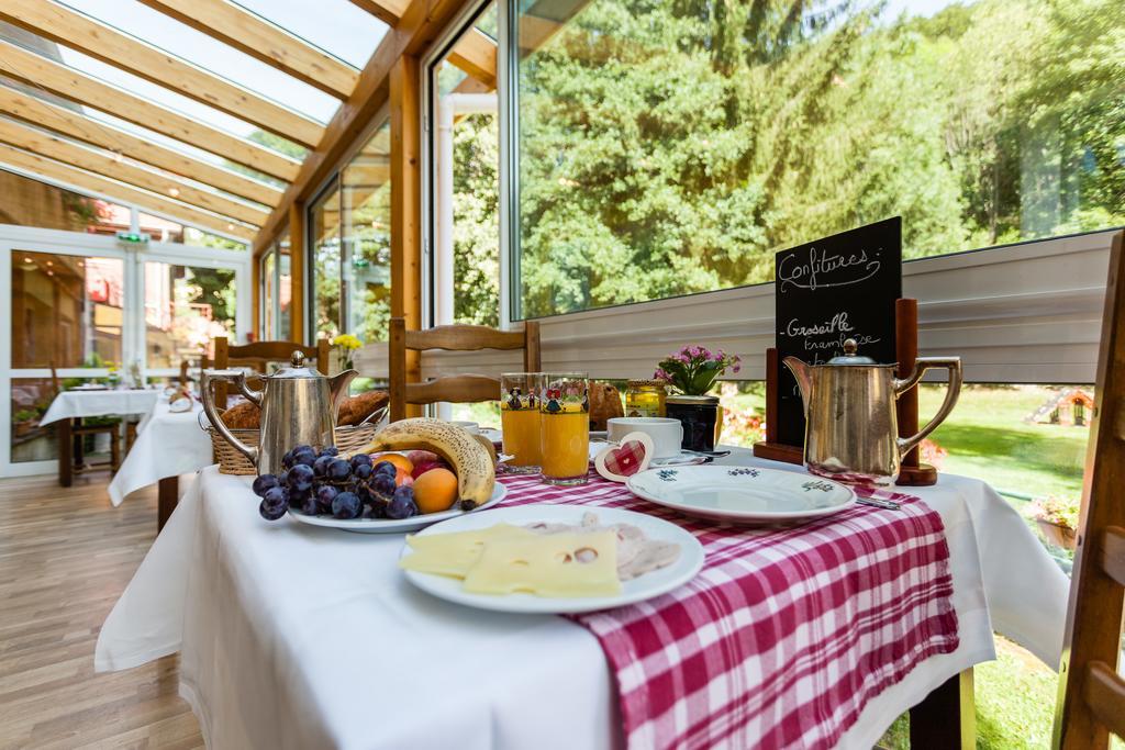 Logis Hotel Restaurant De La Poste Et Spa De Montagne Le Bonhomme Eksteriør bilde