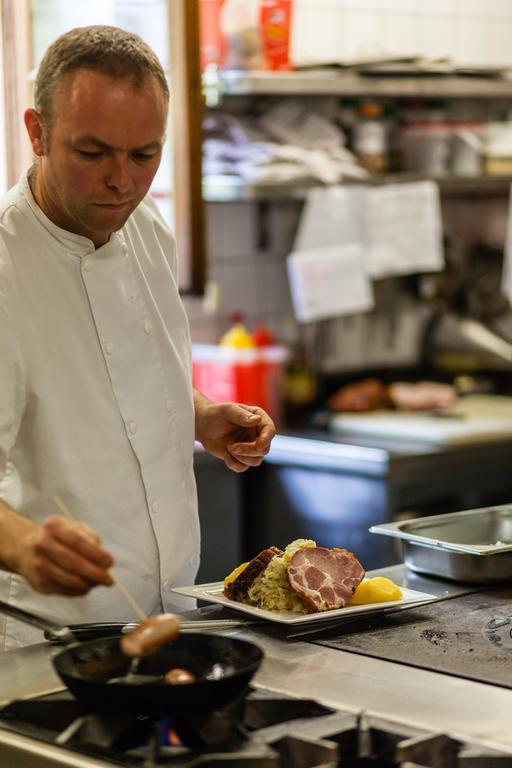 Logis Hotel Restaurant De La Poste Et Spa De Montagne Le Bonhomme Eksteriør bilde